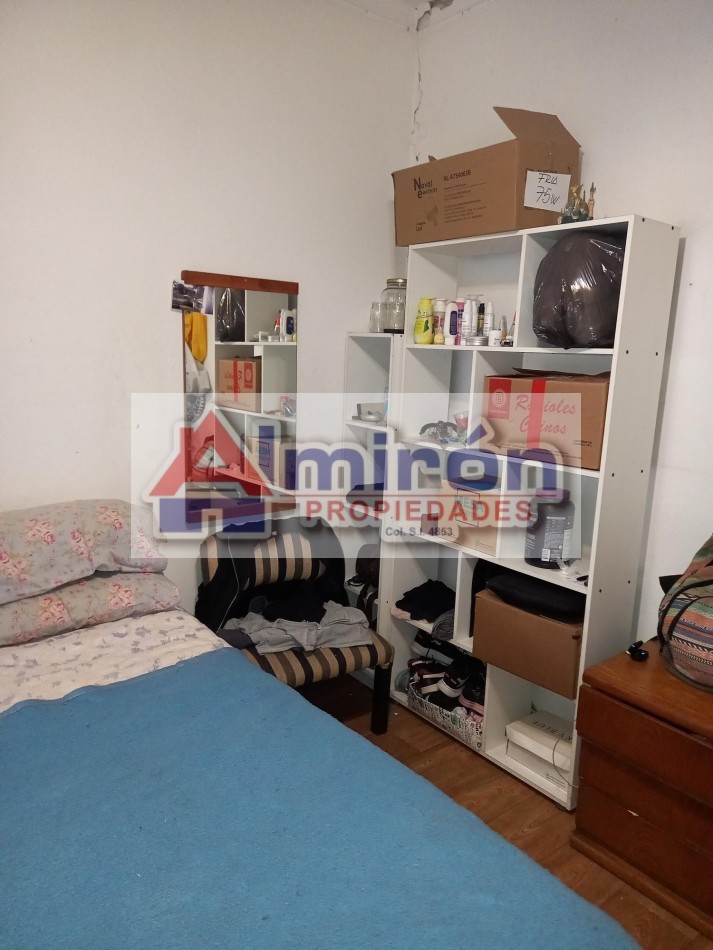 AA - 270 Villa Adelina.