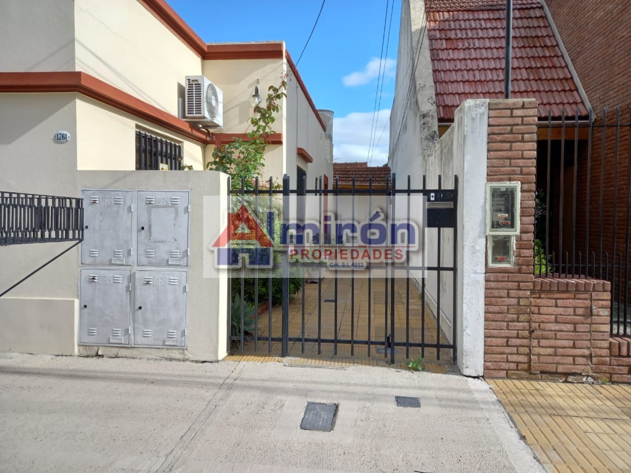 AM - 512 - Villa Adelina 