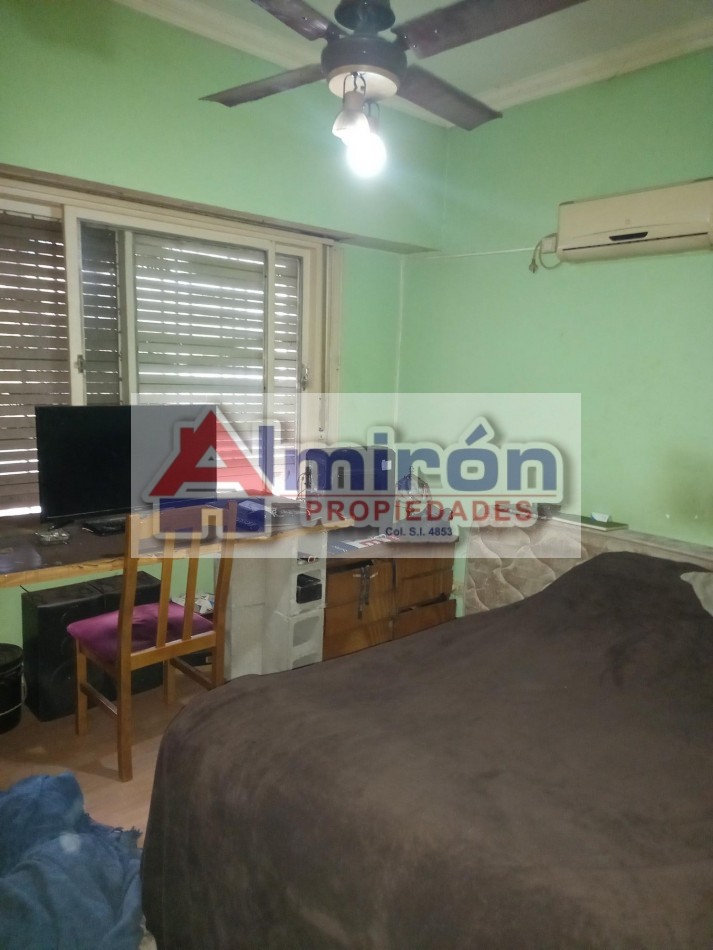 AA - 270 Villa Adelina.