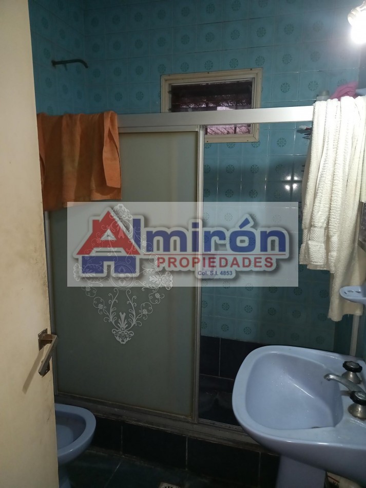 AA - 270 Villa Adelina.