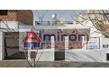 AA - 233 - Villa Adelina